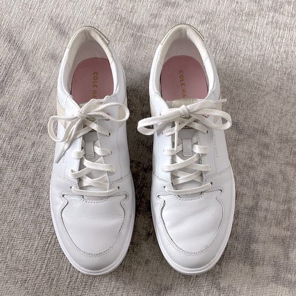 COLE HAAN | Contrast-Trim Tennis Sneakers | Size: 8.5 - Picture 1 of 13